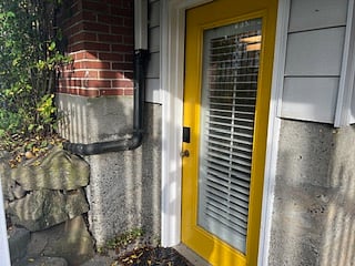 Private entrance into the apartment.