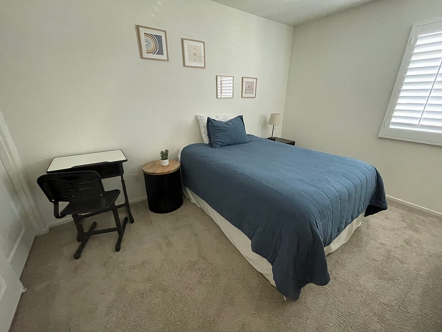 3rd of 3 upstairs bedroom.
Full size bed.
kids desk & chair