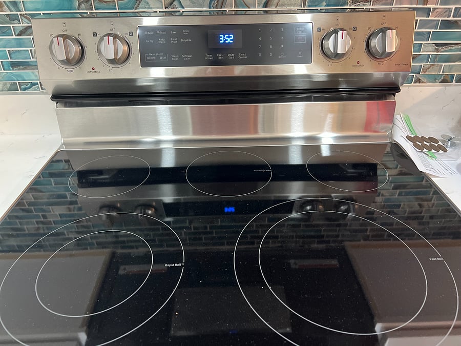 Brand new Samsung electric stove
