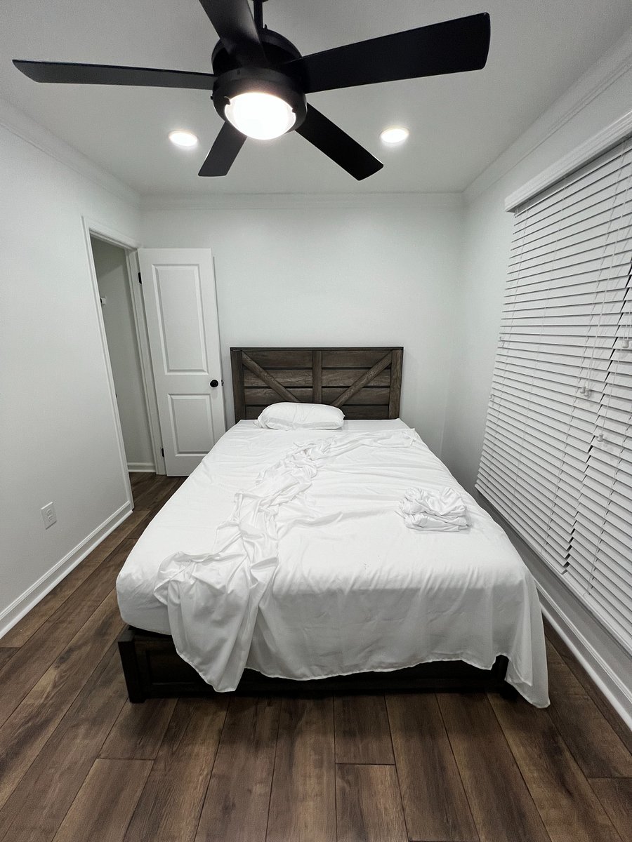 Guest Bedroom 1