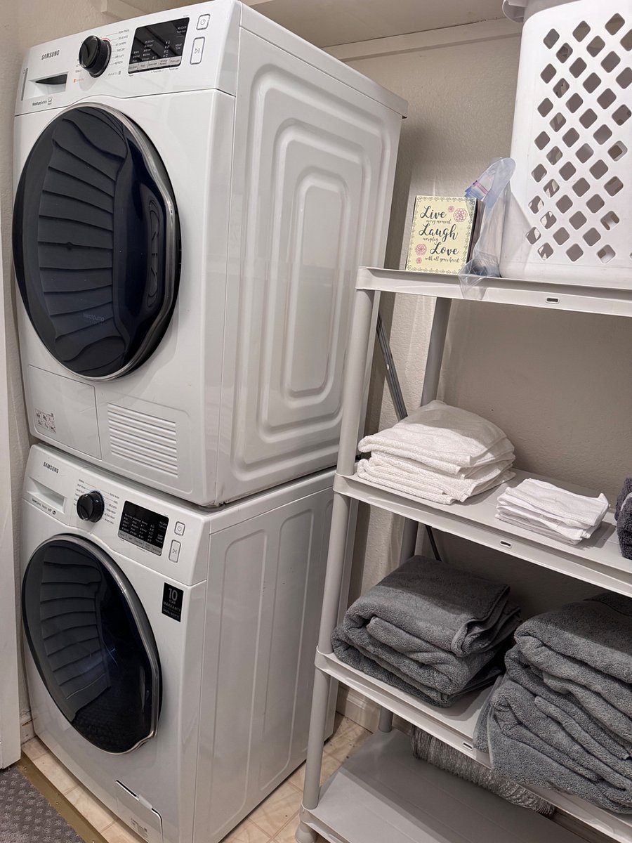 Full size laundry