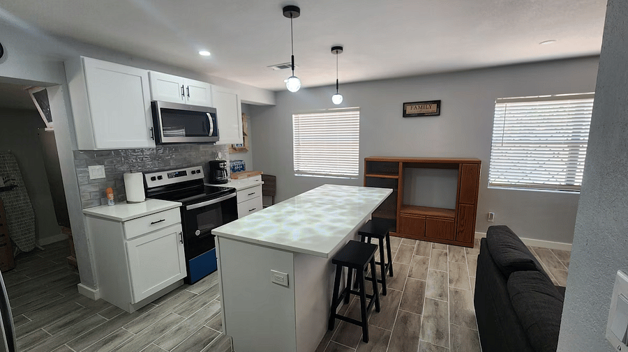 Furnished Finder property 771690_1 photo 4