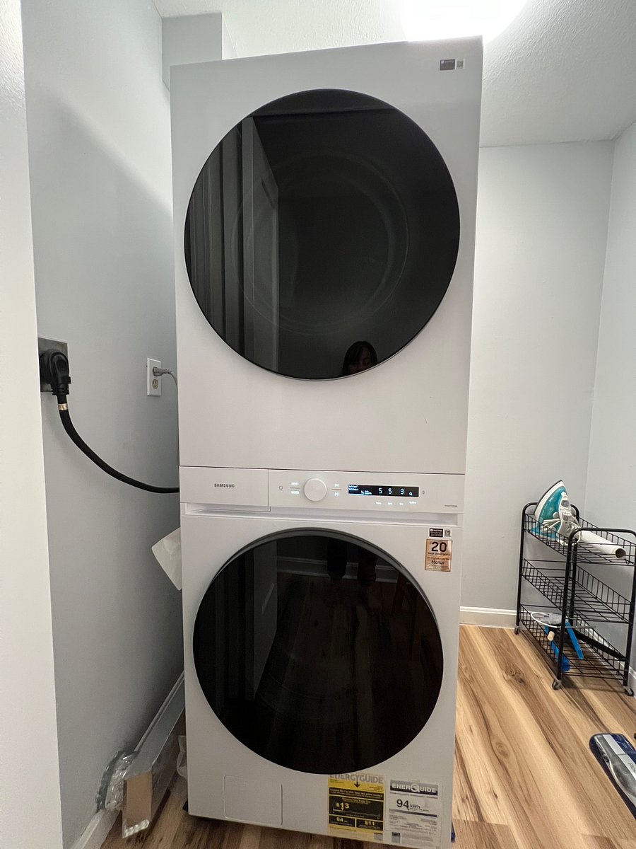 Washer/Dryer-2nd floor