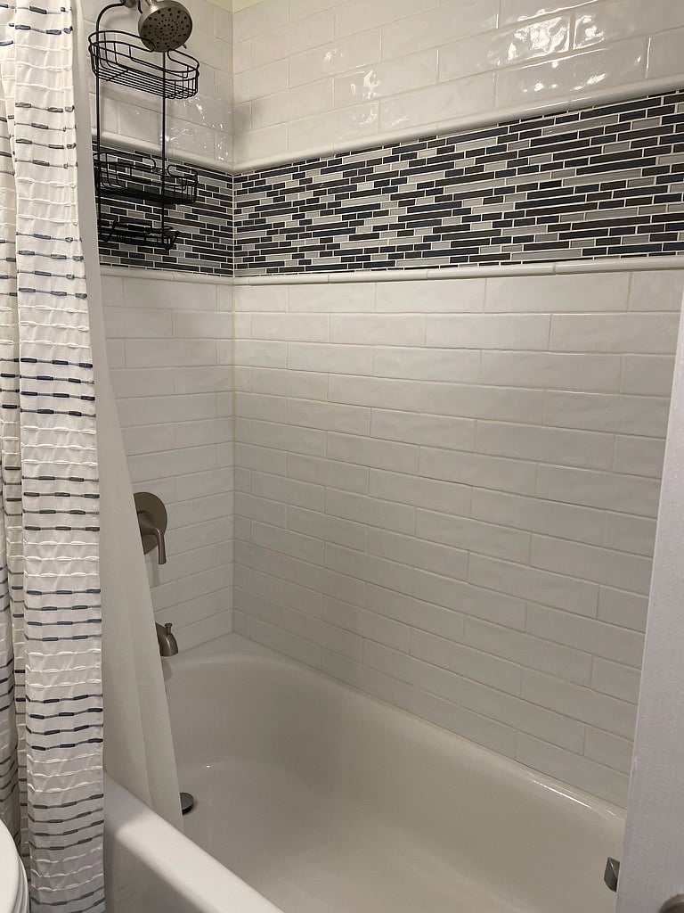 Tub / Shower