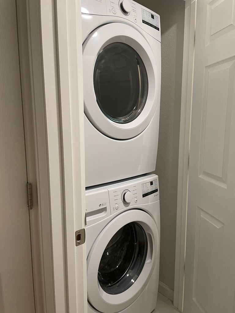 Washer / Dryer