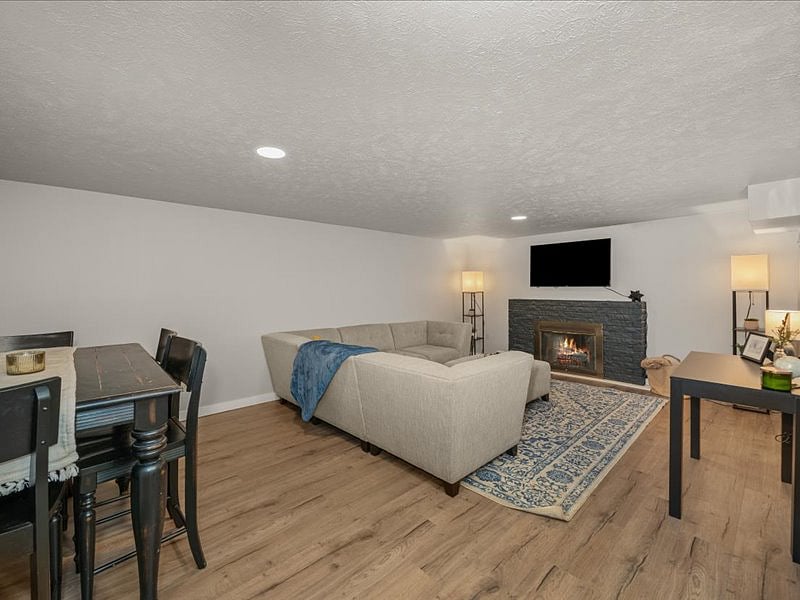Furnished Finder property 772034_1 photo 2
