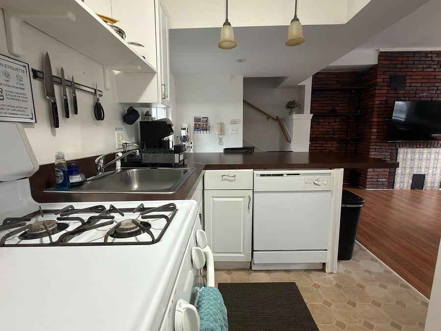Furnished Finder property 772063_2 photo 14