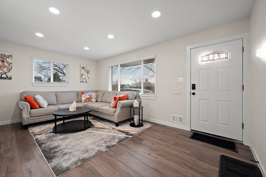 Living Room - Upstairs