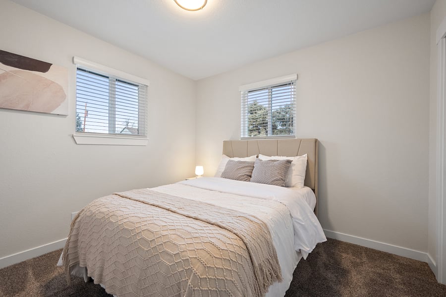 Bedroom 3 (Full) - Upstairs