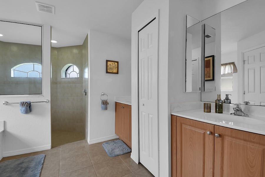 large Master bathroom with 2 private sinks.