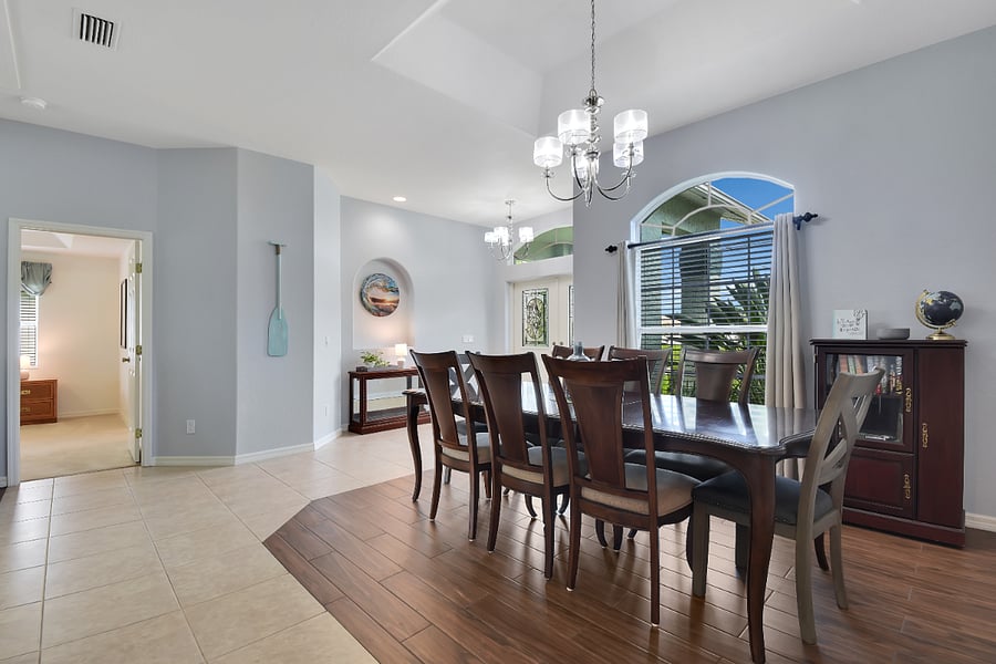 Large area with table for dinner or games.