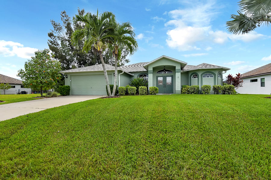South West Cape Coral home in a nice quiet neighborhood.