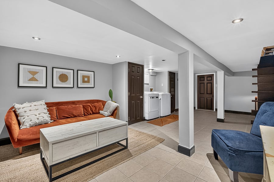 Basement / laundry area / extra seating