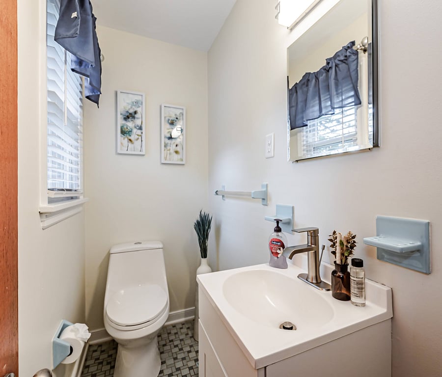 Furnished Finder property 772525_1 photo 30