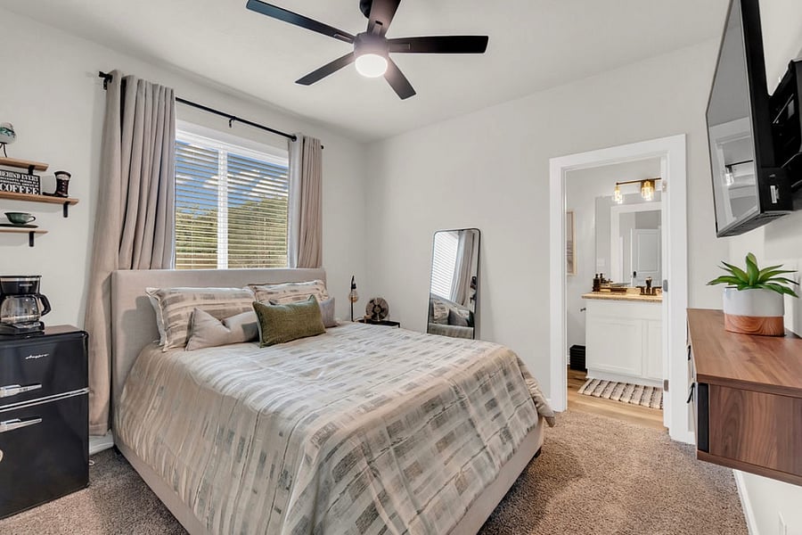 Furnished Finder property 772569_2 photo 9