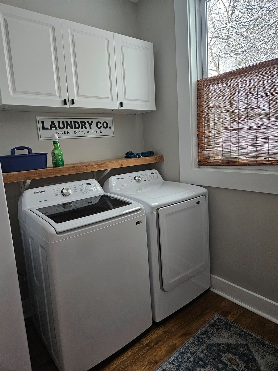 laundry room 1st floor