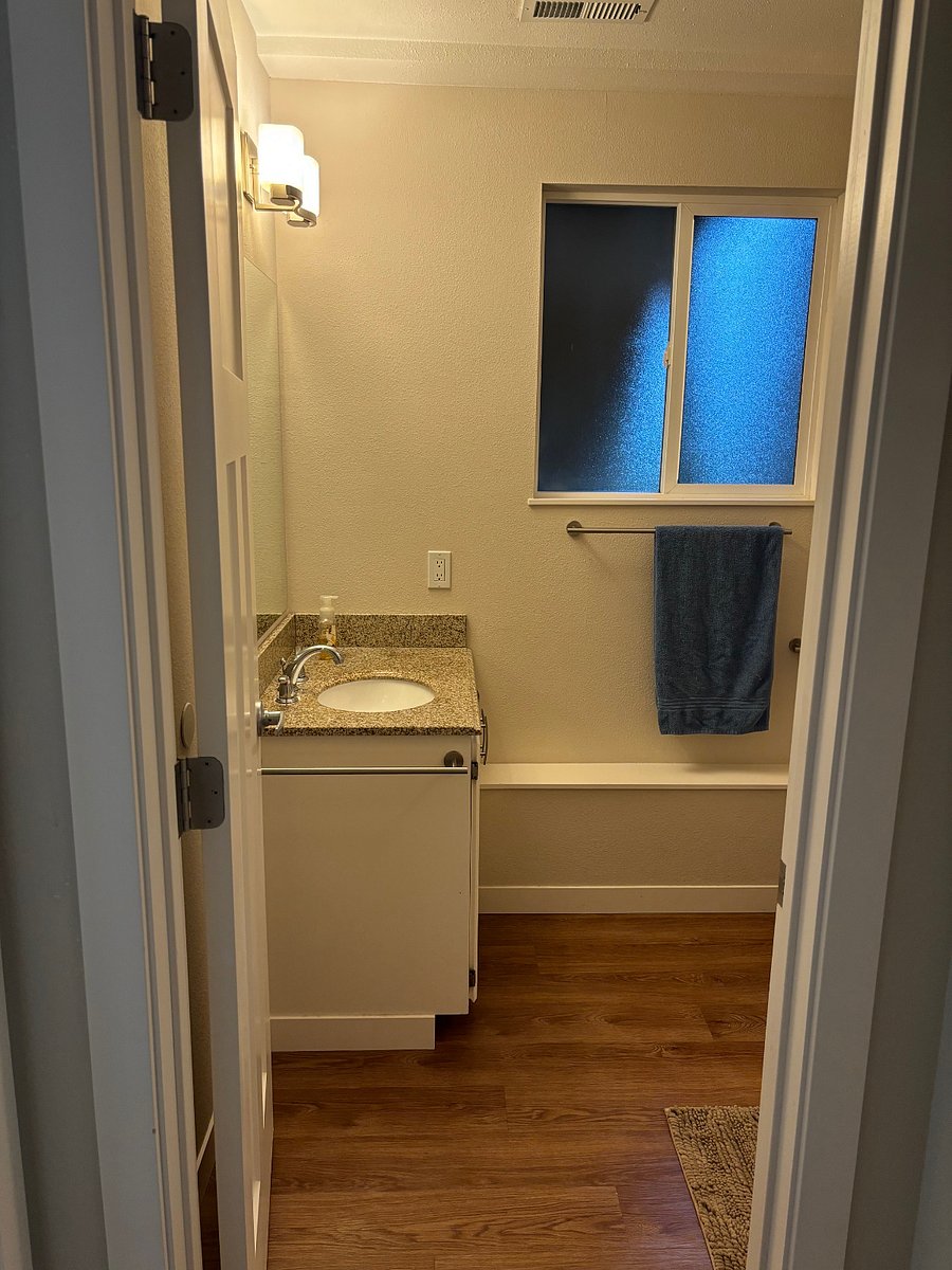 Furnished Finder property 772594_1 photo 29