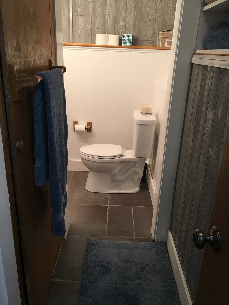 entry to personal bathroom
