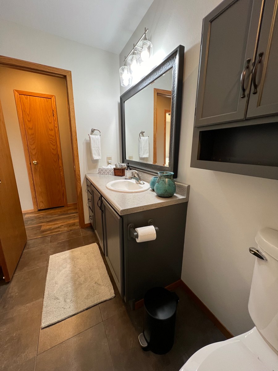 Bathroom Upper Level
