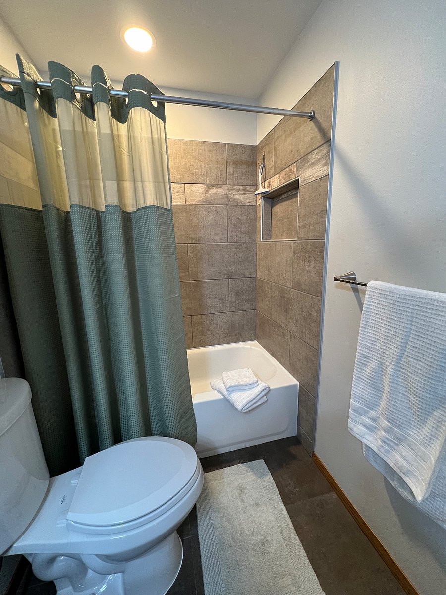 Bathroom Upper Level