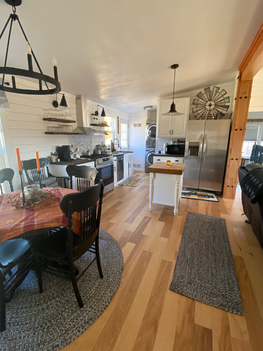 Fullly stocked kitchen.