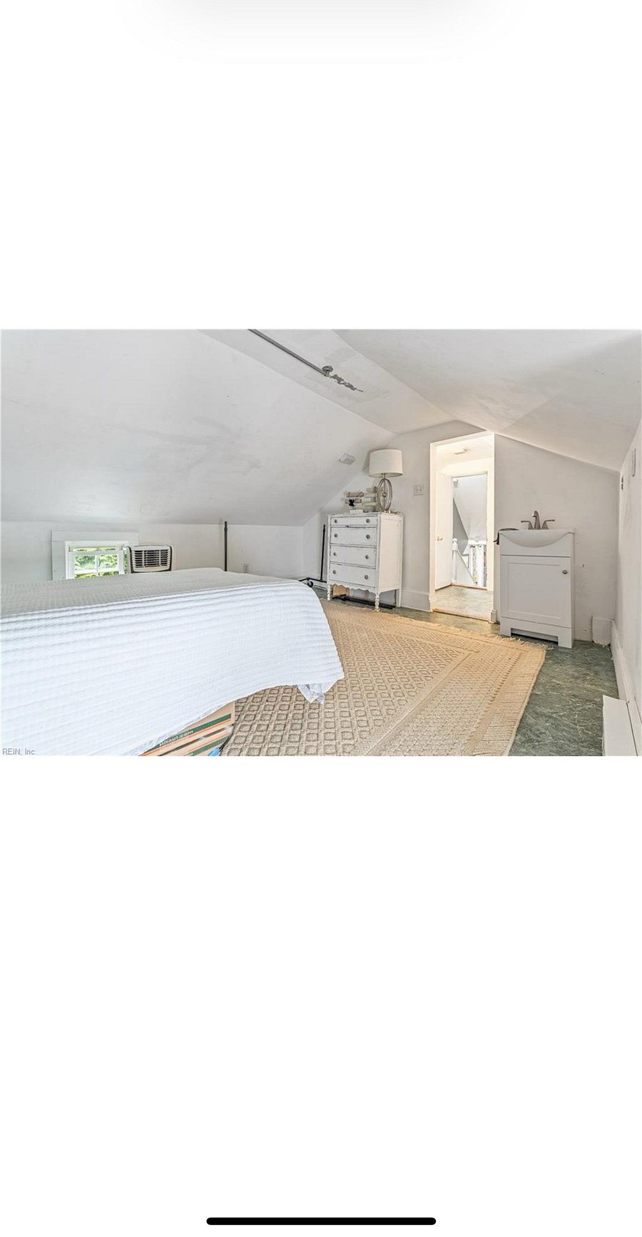 Furnished Finder property 772809_1 photo 11