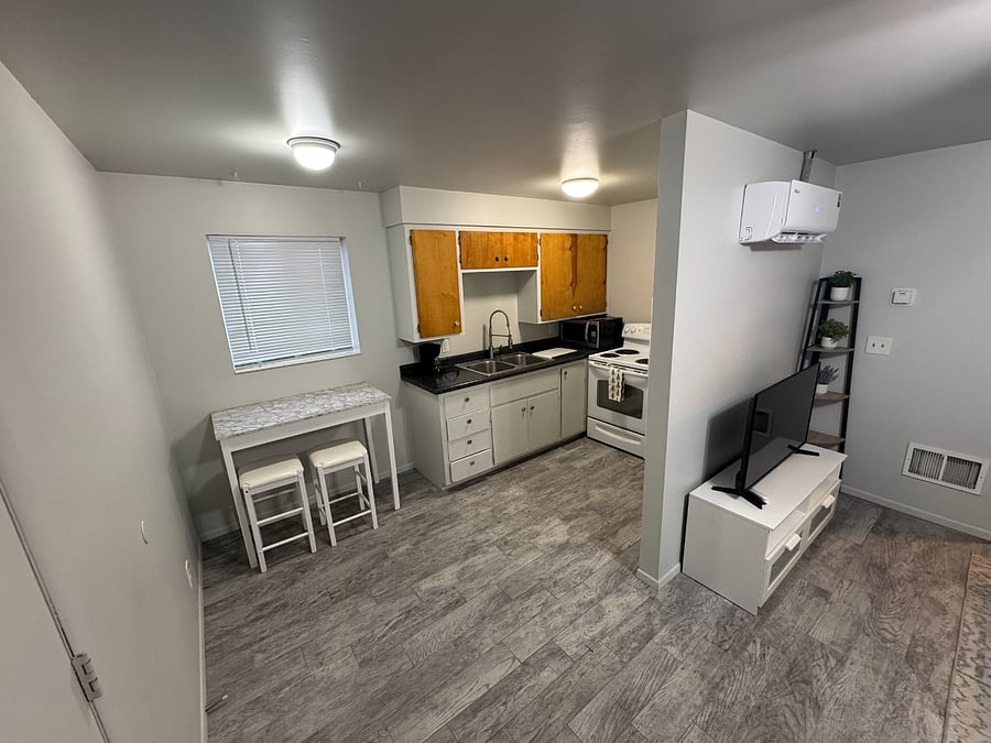 Furnished Finder property 772947_2 photo 6