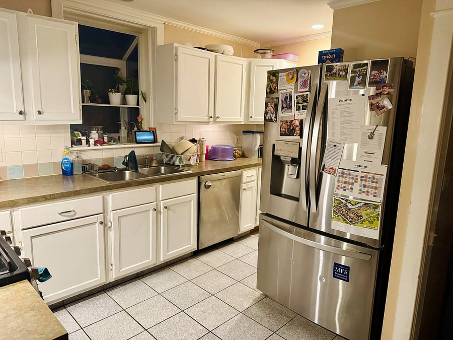 A view of the shared kitchen space 