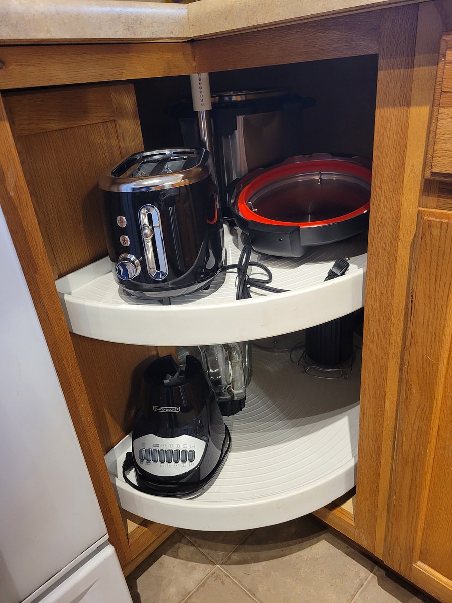 Fully Stocked Kitchen Includes: Instant Pot, French Press, Blender, Toaster, Full set of pots & pans, cooking utensils, Keurig, De'Longhi Espresso Maker & more. We store some small appliances in the lazy Susan to the left of the sink to optimize counter space.