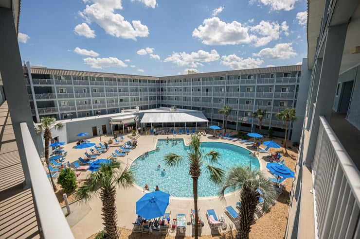 Building #1 exterior pool
