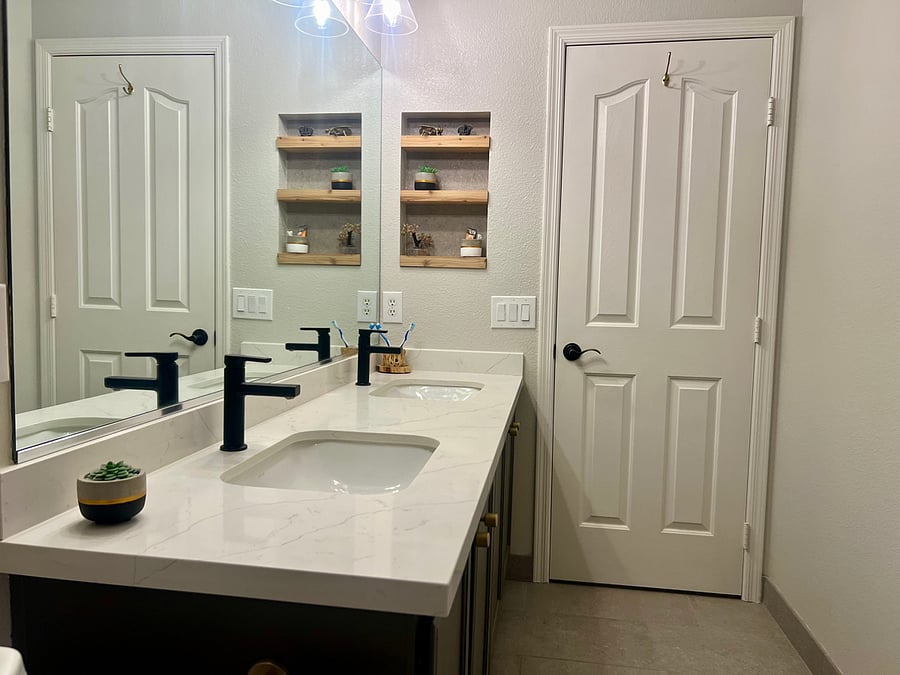 Newly remodeled private bath.