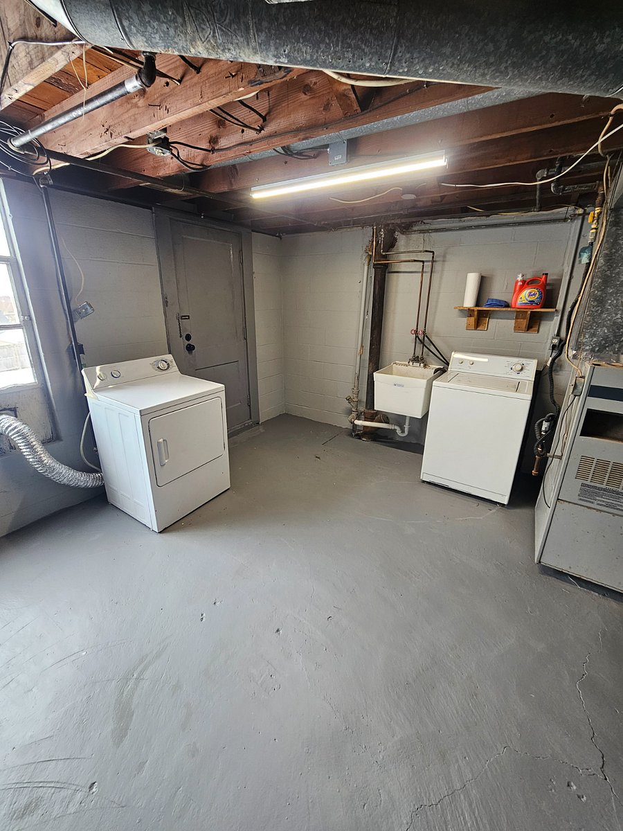 Washer and Dryer in Unit