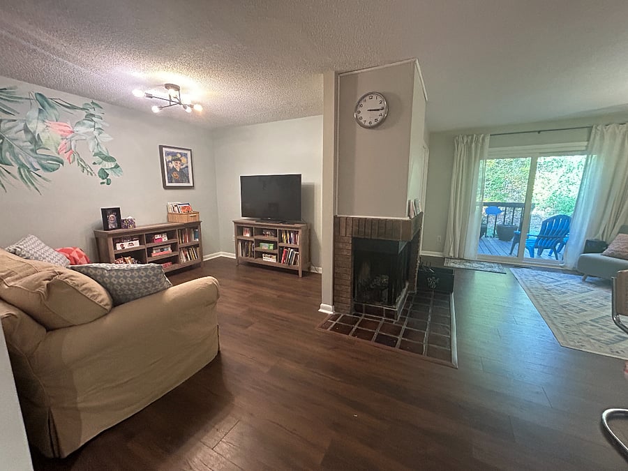 Main living area. The fireplace is wood burning and lovely during the winter months. 