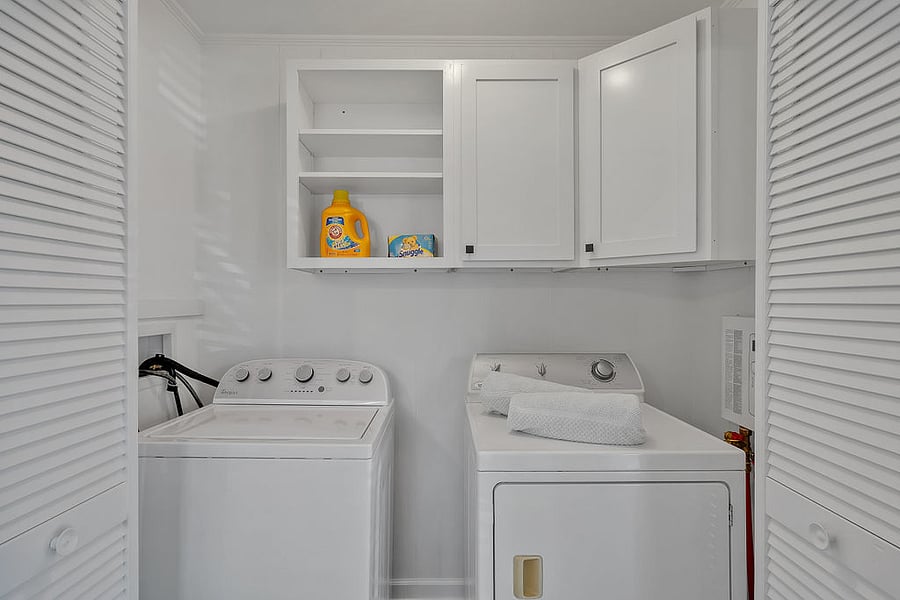 Full size washer & dryer in home.