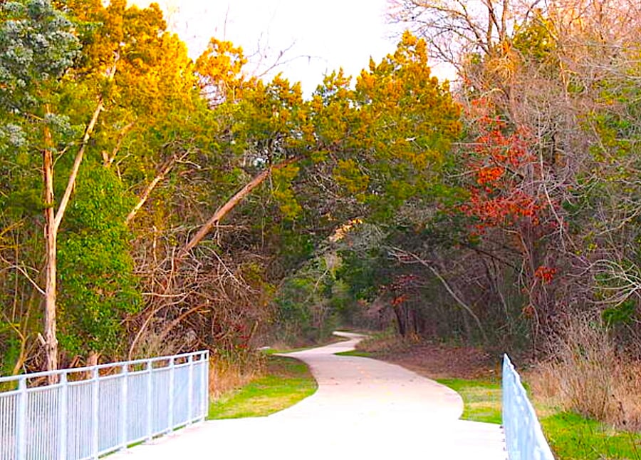 Nearby Walnut Creek Hike & Bike Trails
