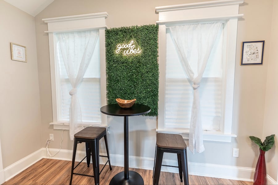 Eating Area/Picture Wall