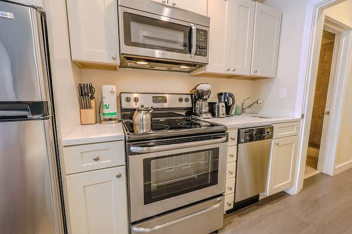 Furnished Finder property 773508_12 photo 8