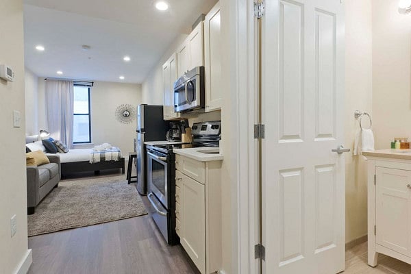 Furnished Finder property 773508_15 photo 5