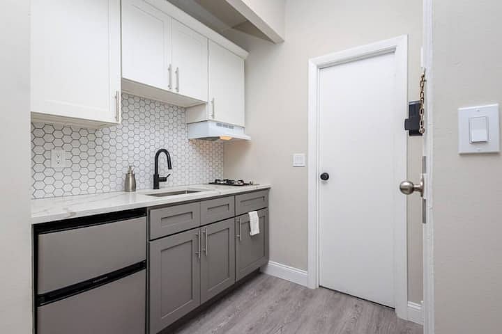Furnished Finder property 773509_10 photo 4