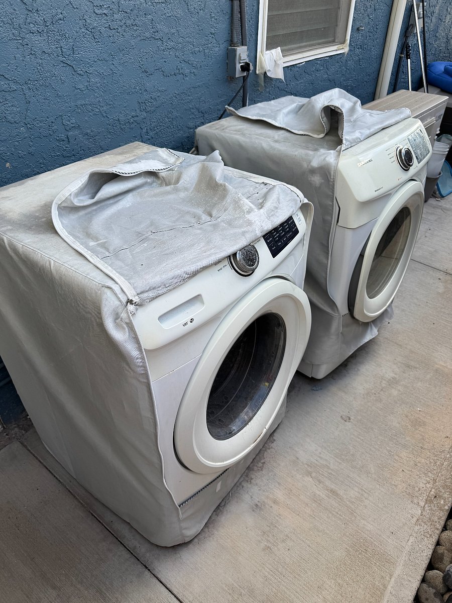 Private Washer and Dryer on side of the house.