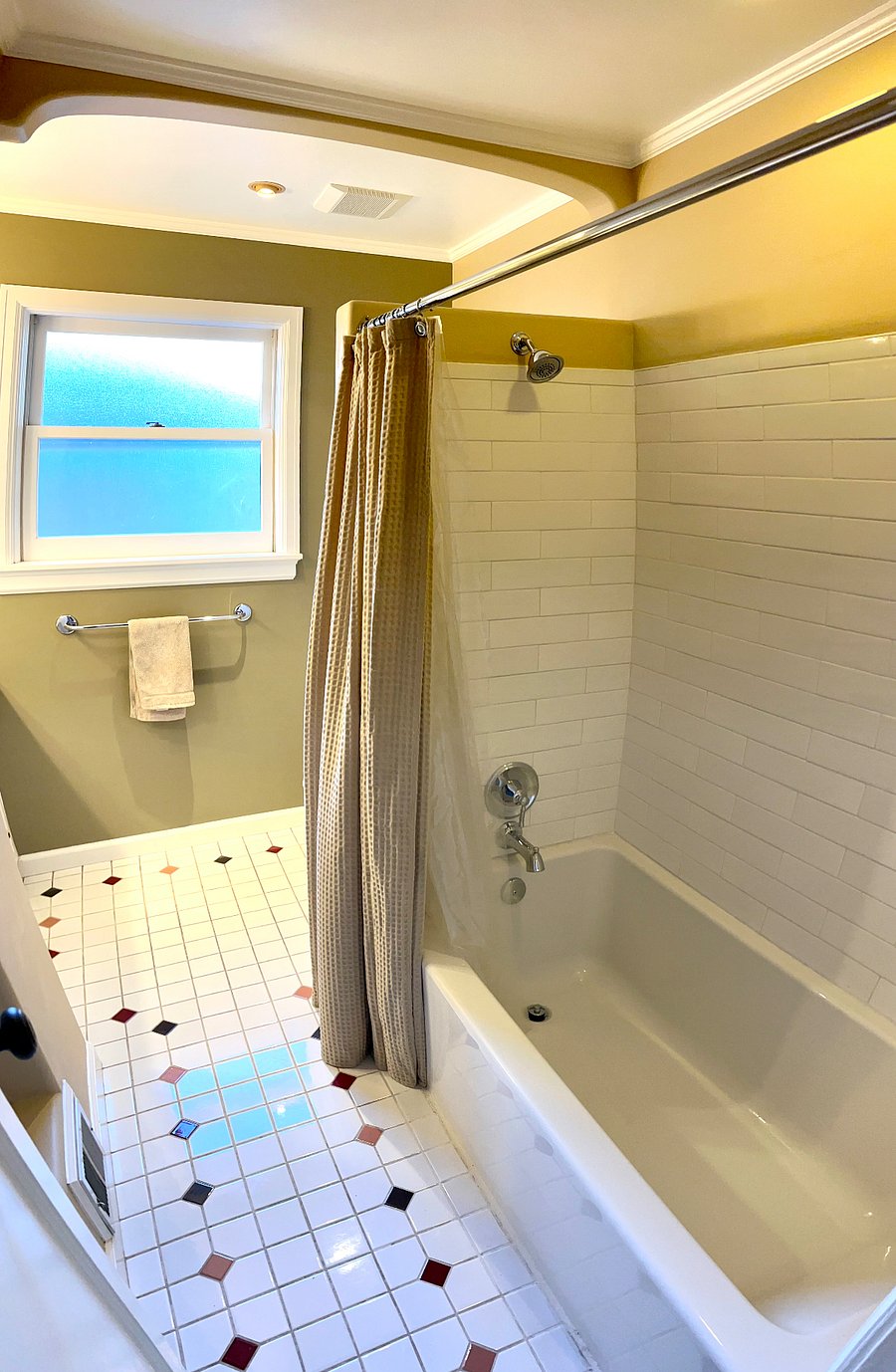 Furnished Finder property 773752_2 photo 7