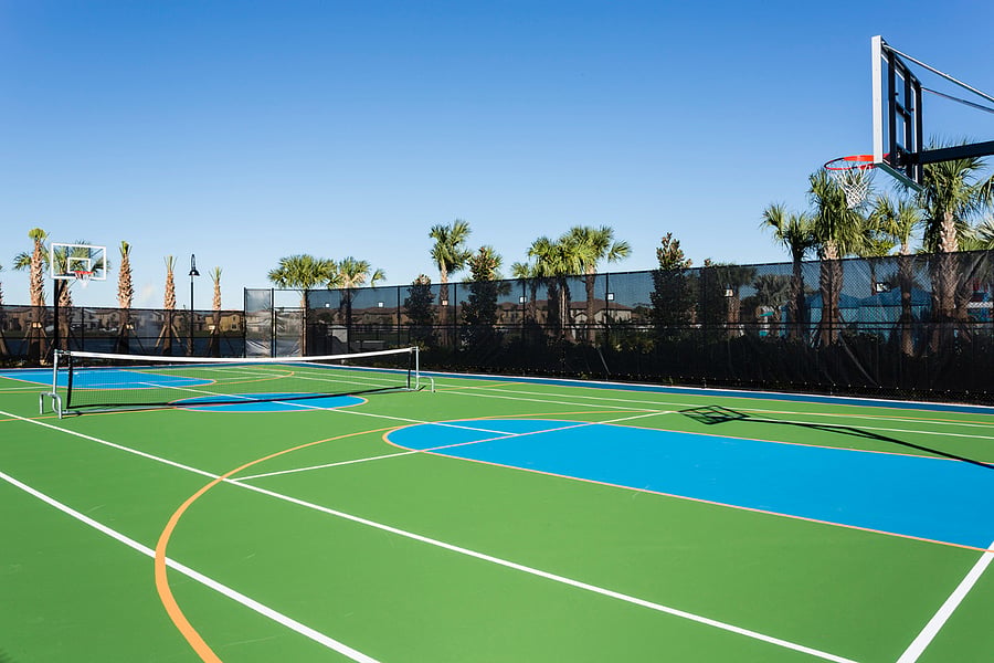 Tennis / Basketball Court