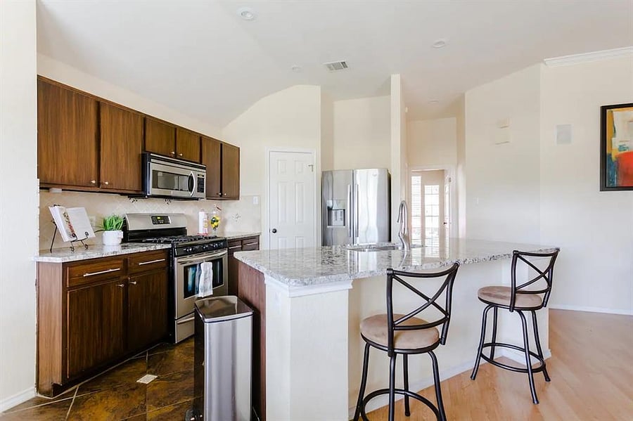 Furnished Finder property 774040_1 photo 3