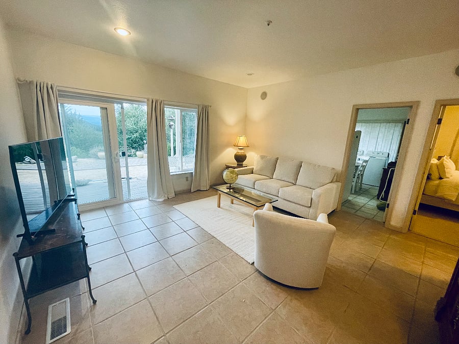 Furnished Finder property 774112_2 photo 4