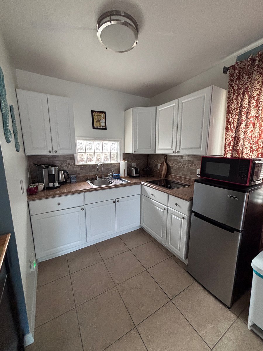 Furnished Finder property 774282_2 photo 4