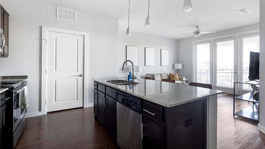 Furnished Finder property 774432_11 photo 6