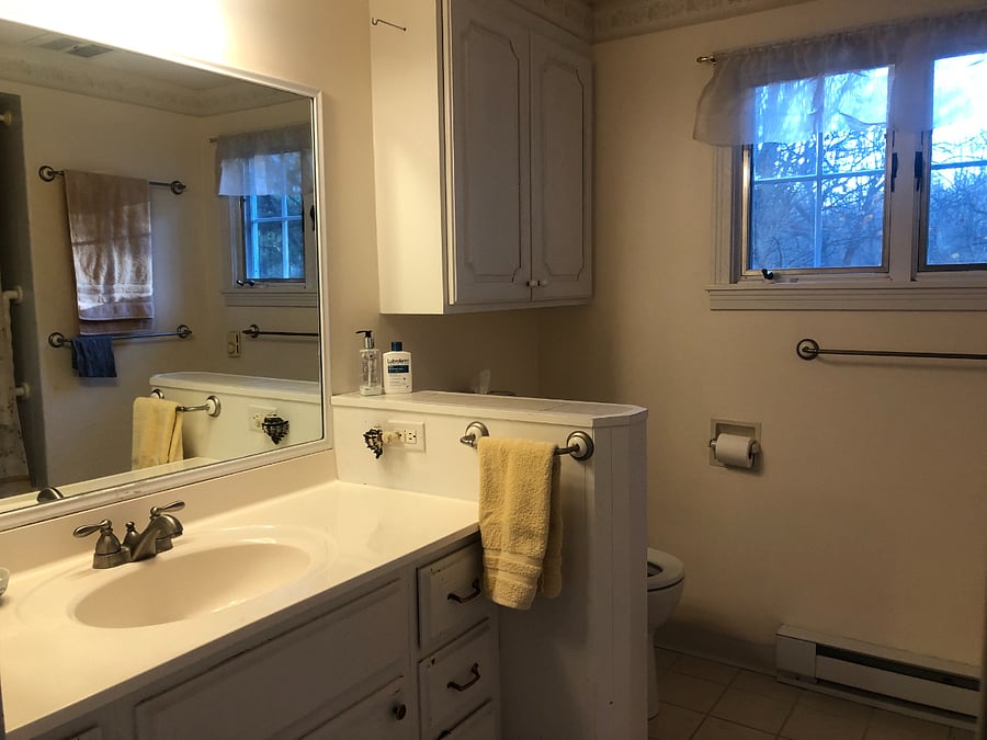 Upstairs bathroom