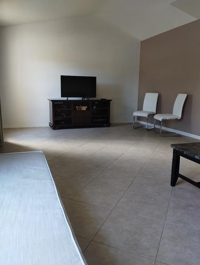 Furnished Finder property 774878_1 photo 3