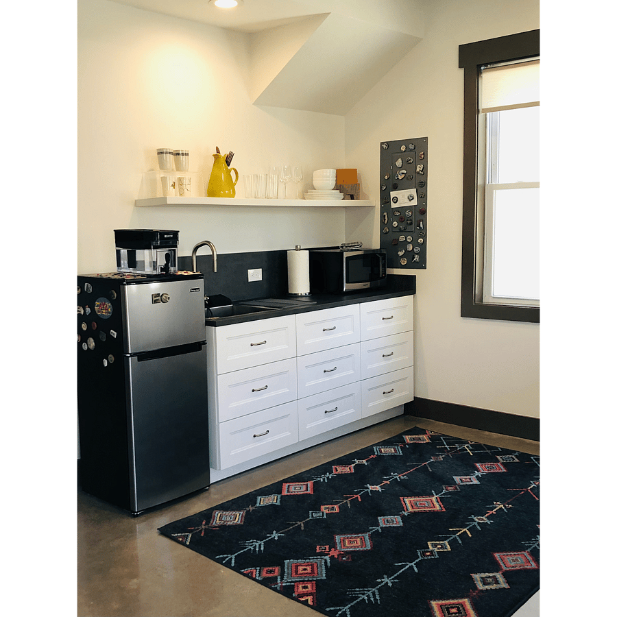 The perfect space to make a simple breakfast.
