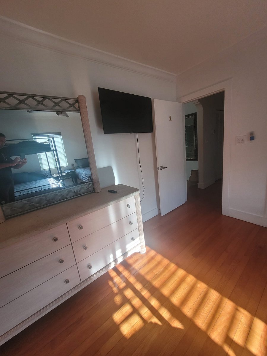 Furnished Finder property 775070_1 photo 4